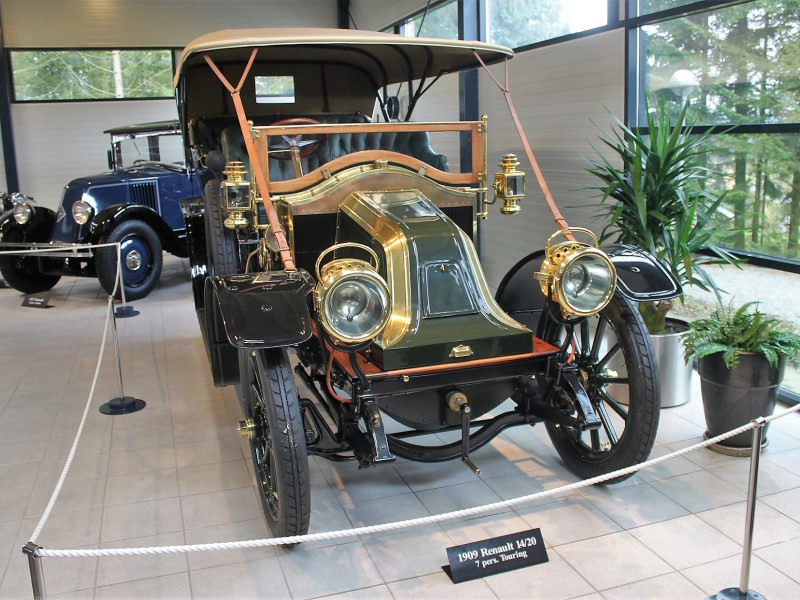 Strib automobilmuseum 01
